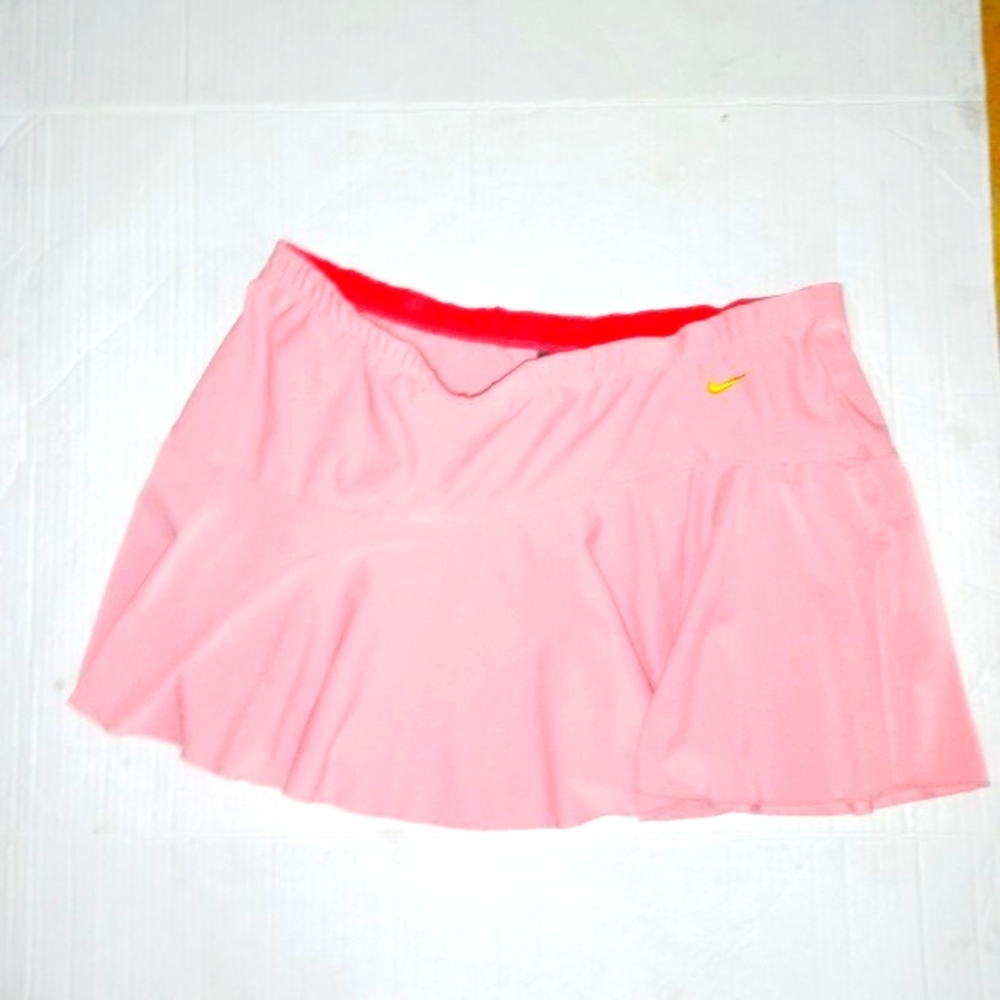 Nike pleated mini skirt
